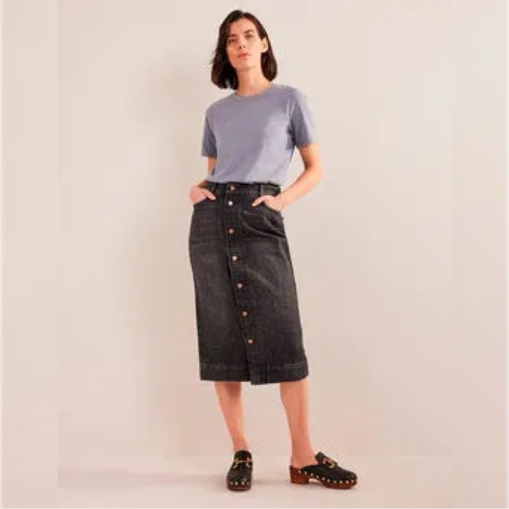 Button-Front Black Denim Midi Skirt - Black